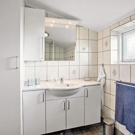 Bjerghuset Holiday home Allinge-Sandvig